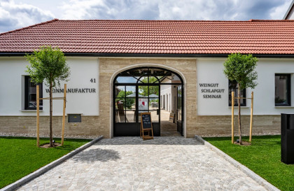 Weingut Nourani