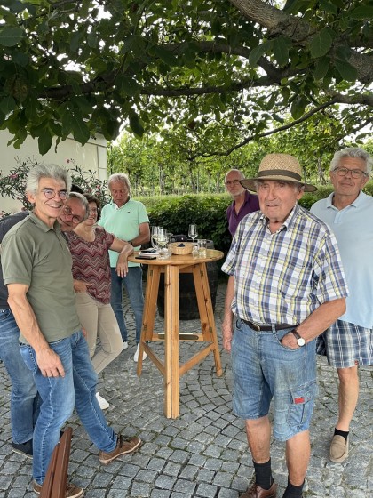 Familie Ettenauer präsentiert ihre prämierten Weine.