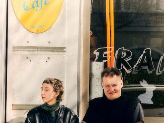 Luise Hanel und Sebastian Elias Weiss 