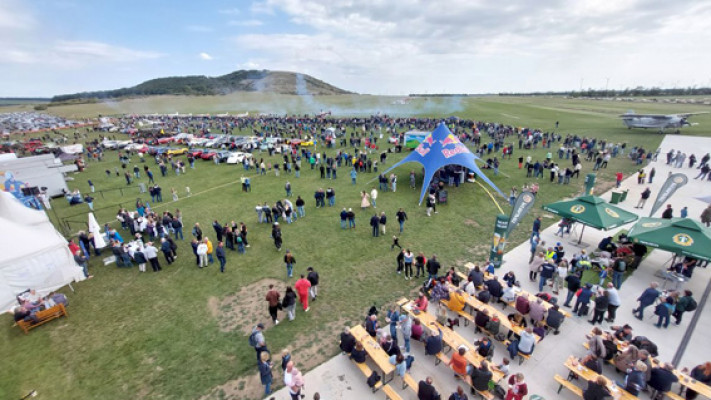 Publikumsbereich Airshow