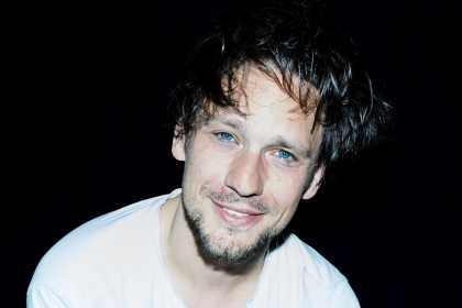 DAVID HOWALD im HOB i RAUM