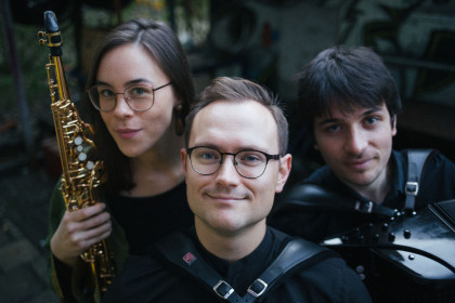 TRIO AKK:ZENT im HOB i RAUM