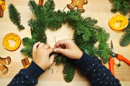 Adventkranz-Basteln