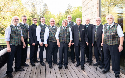 Männerchor "Almbleaml"