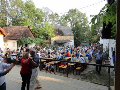 Kellerbergfest in Großkrut