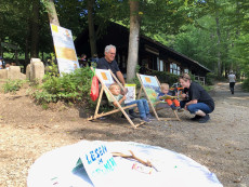 Lesen im Grünen im Naturpark