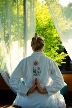 Yoga_Wellness_Day_Retreat Linsberg Asia