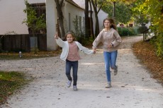 Familien entdecken das Museumsdorf! 