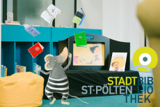 Mios Büchermäuse in der Stadtbibliothek
