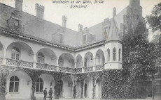 Der Innenhof des Waidhofner Schlosses um 1910. Hier war Thronfolger Franz Ferdinand am 24.August 191